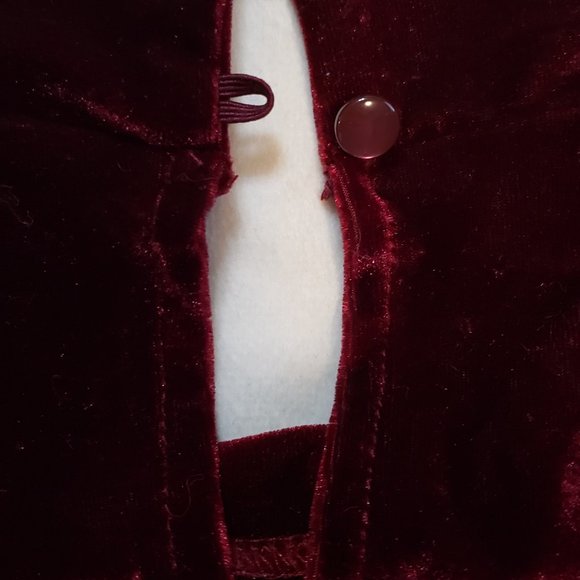 Forever 21 Cold Shoulder Velvet Top - Picture 2 of 3